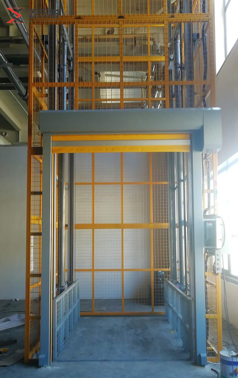 芜湖外带防护门液压货梯